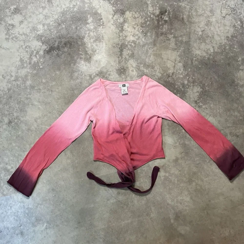 Rei Sweater Womens XS Pink Ombree Tie Waist Long Sleeve Lightweight